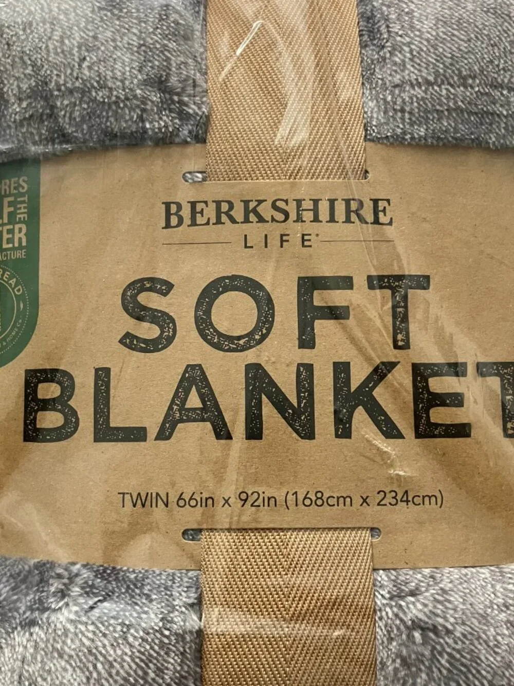 NWT Berkshire Life Eco Soft Blanket - Twin